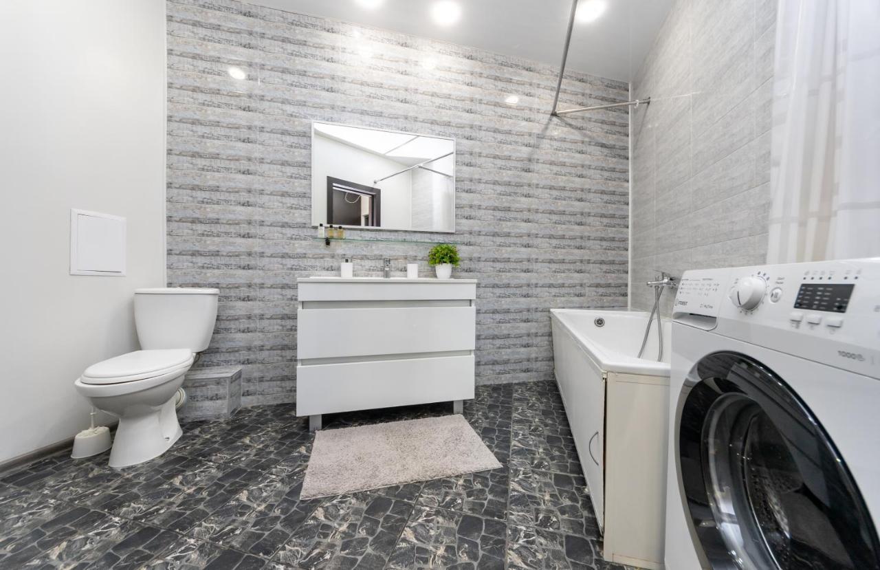 русовой софии 3 Apartment *