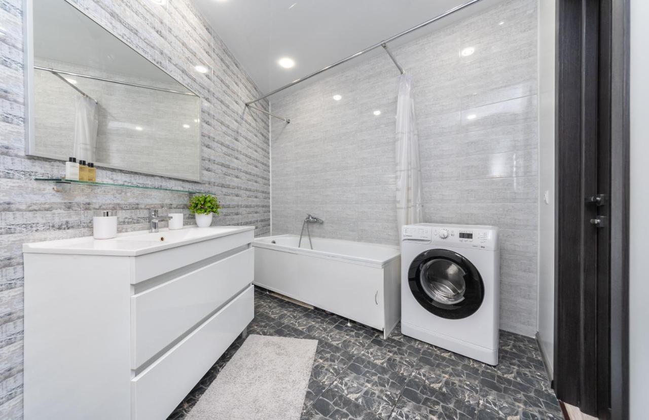Apartment русовой софии 3 *
