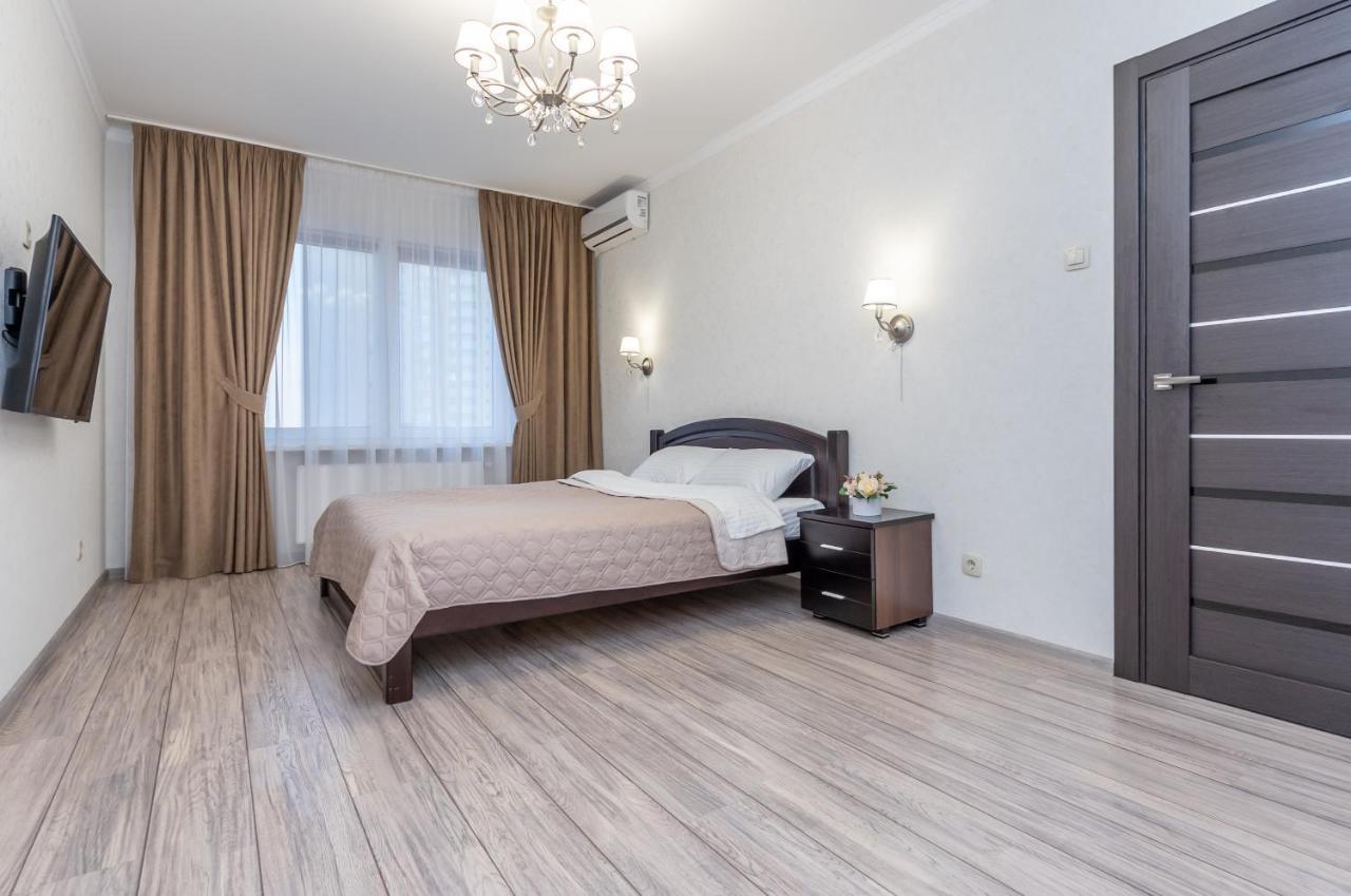 русовой софии 3 Apartment